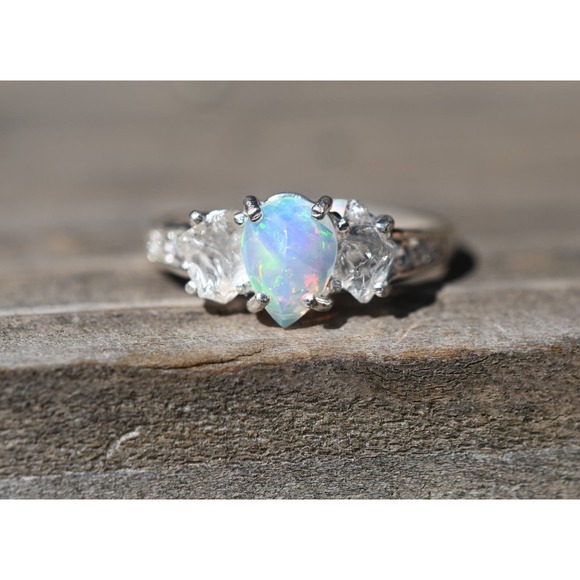 Iridescent Opal Centerpiece Ring - Multifaceted Side Stones - Unique Boho - Picture 2 of 10